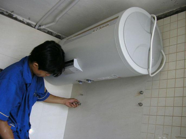 电热水器清洗保洁怎么做？