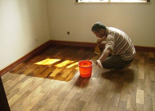 木地板翻新流程 木地板翻新注意事项